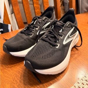 Brooks Women’s Black Running Shoes
